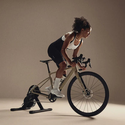 Wahoo KICKR CORE 2 + Zwift Cog and Click - Suoravetoinen Smart Trainer Bundle - FuturePeaks