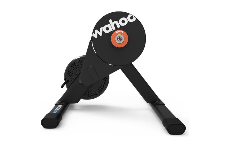 Wahoo KICKR CORE 2 + Zwift Cog and Click - Suoravetoinen Smart Trainer Bundle - FuturePeaks